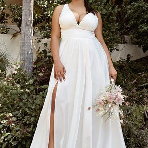 NEW WEDDING BRIDAL PROM Off White V-Neck Satin A-Line Shape Prom Dress7469